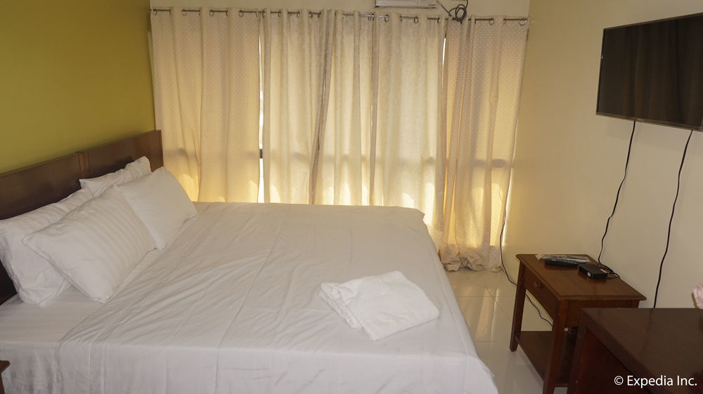 Pacific Park Hotel Quezon City Exterior photo
