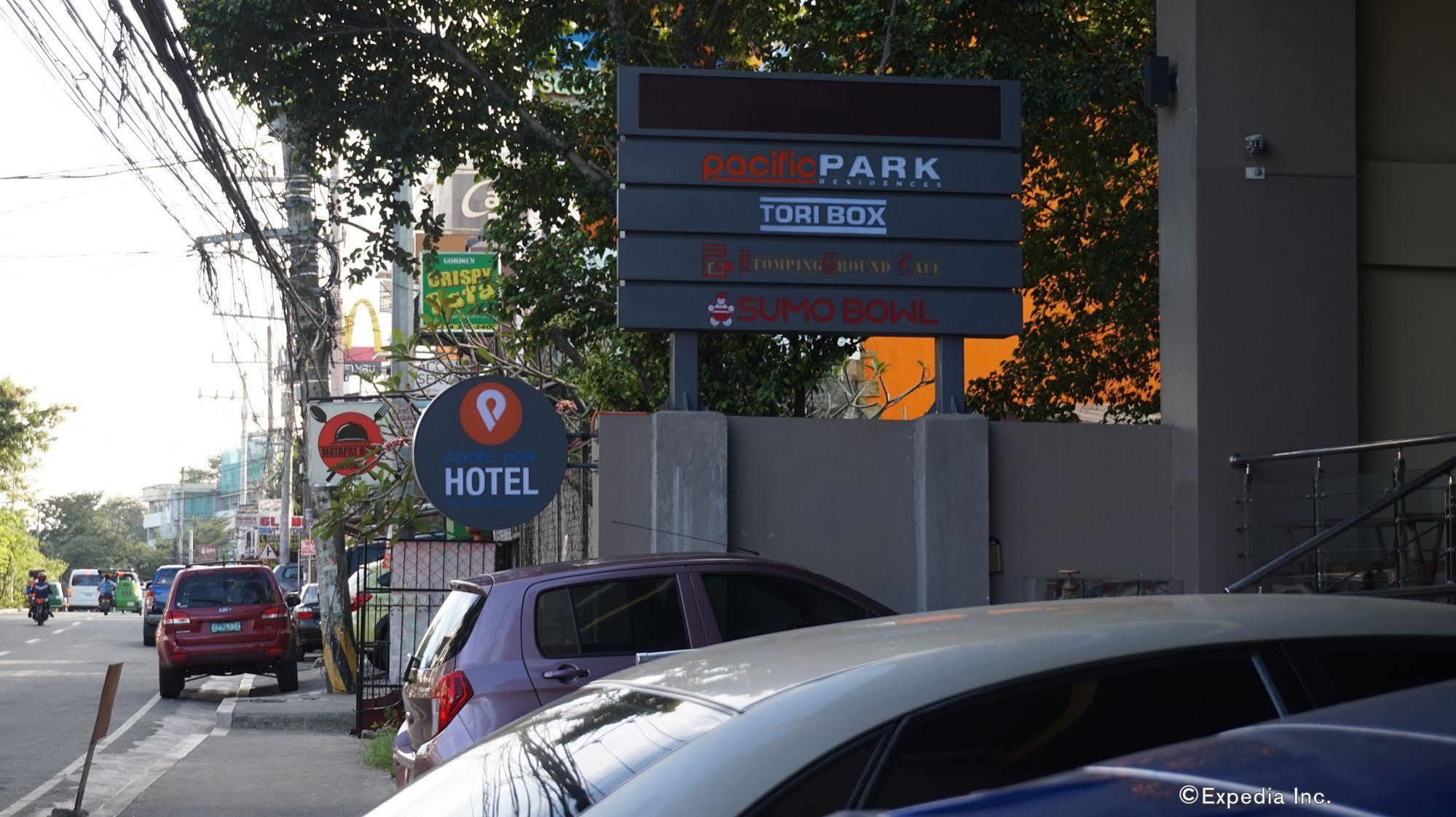 Pacific Park Hotel Quezon City Exterior photo